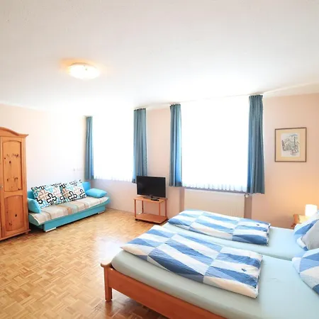 Penzion Cafe Am Donautor 3*